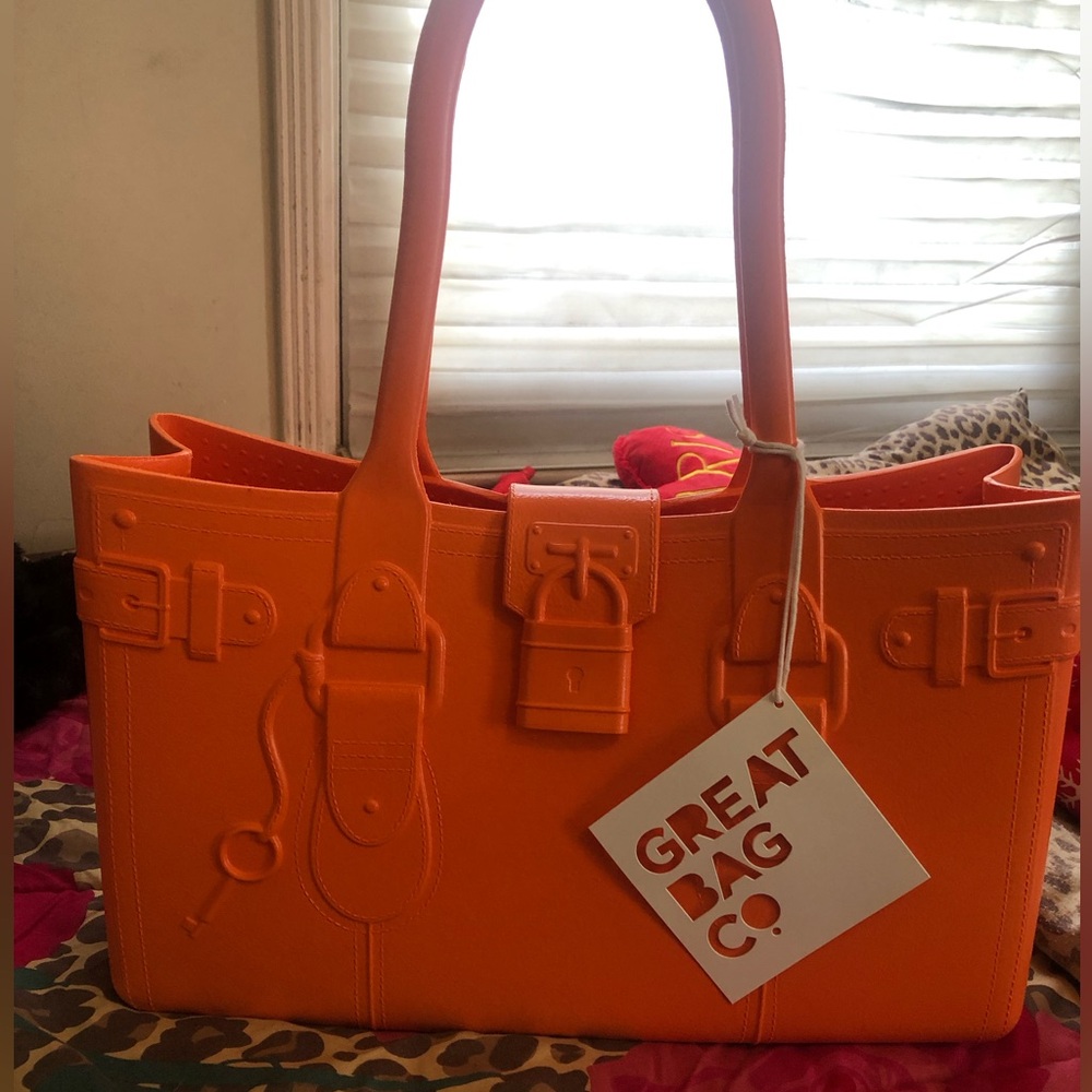 GREAT BAG CO “Model M The “IT BAG Tote in orange 🍊🥰🤩